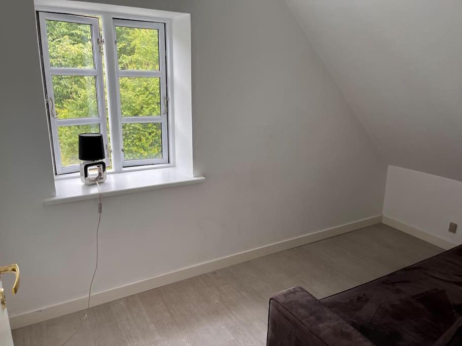 Stor Rummelig Lejlighed Med Egen P-Plads Kolding Kültér fotó